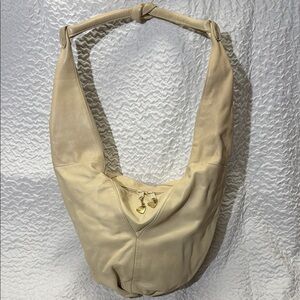 Vintage Brio! Cream Leather Hobo Bag